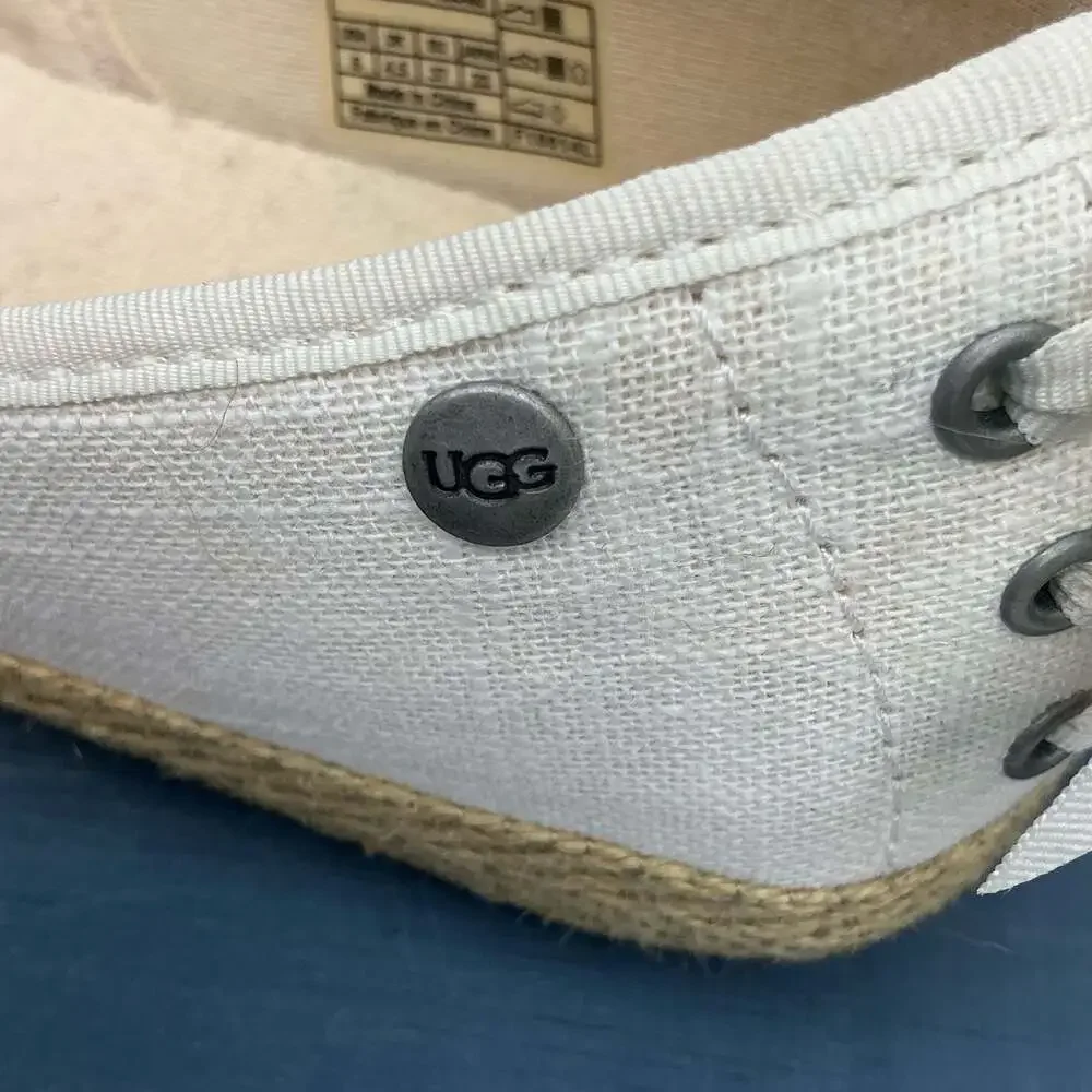 UGG australia white